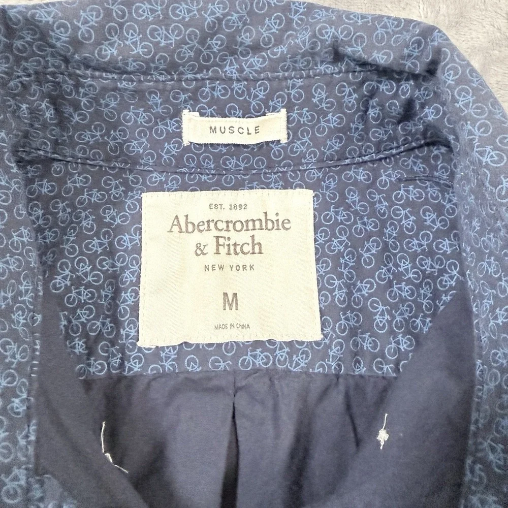 Abercrombie & Fitch Muscle Fit Shirt Mens Medium Blue Bicycle Print LS ID1396